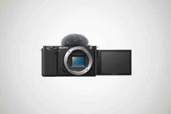 Sony-ZV-E10-1